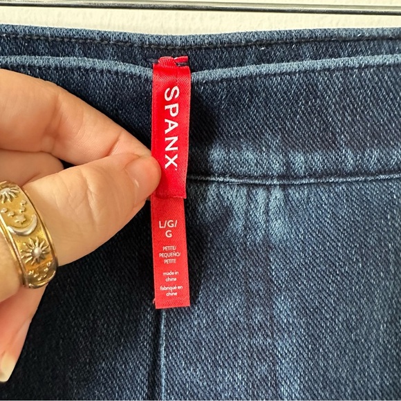 Spanx Jean-ish Ankle Leggings In Dark Wash Size L - Picture 7 of 7